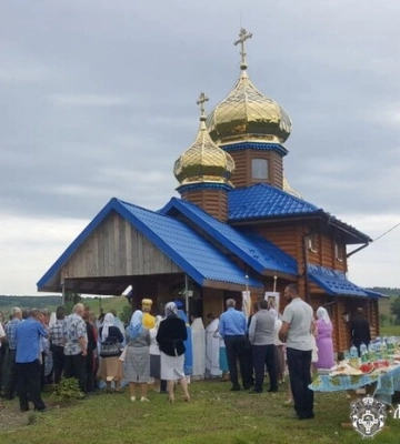 Ходять у московську церкву. Жителі села на Львівщині вимагають звільнення вчителів місцевої школи