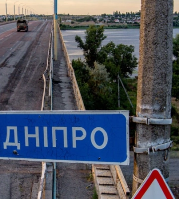 ЗСУ уразили російську баржу з технікою, озброєнням і особовим складом – ОК «Південь»