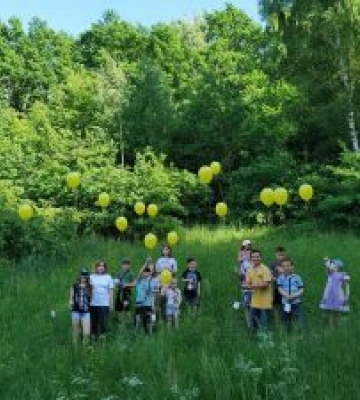 На те вона й Саморідня -- приймає як рідних вимушених переселенців