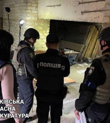 У Козачій Лопані під час виявлено дві катівн