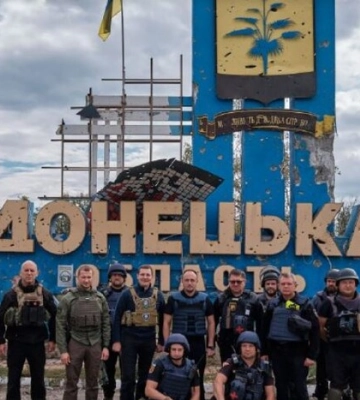 На межі Донеччини й Харківщини замайорів український прапор 