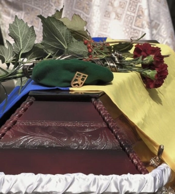 Ізмаїл провів в останню путь загиблого на Херсонщині Володимира Сидоренка (відео)