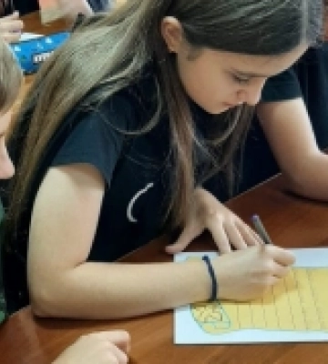 Учні волинського ліцею долучились до акції «Дякую тобі, воїне»
