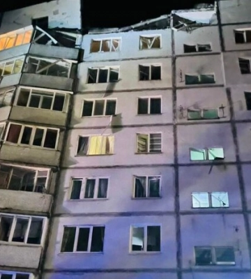 Окупанти обстріляли житлові будинки Харкова: під завалами люди