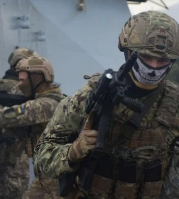 ВСУ уничтожили три склада боеприпасов РФ на Юге