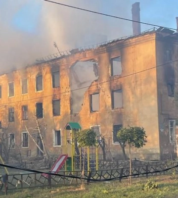Войска РФ нанесли ракетный удар по жилому дому в Курахово, ранены 12 человек — ДонОВА