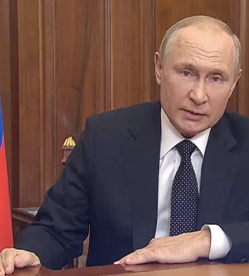 Подоляк о переносе выступления Путина: Время переписывать речь