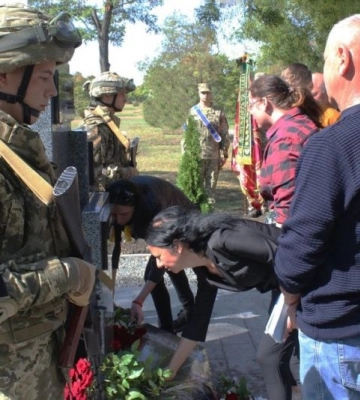 На Одещині відкрито меморіал загибли воїнам