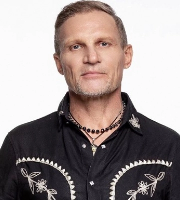 Скрипка зізнався, на що живе під час війни