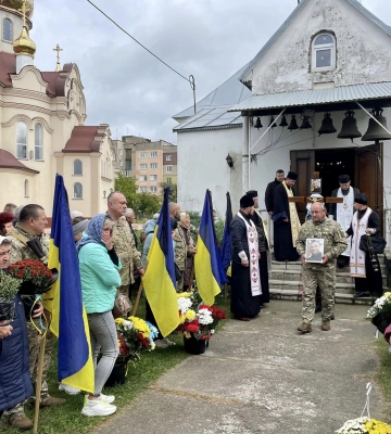 На Волині попрощаються з Героєм, що загинув на війні з окупантами