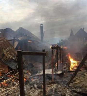 Росіяни ввечері вдарили по Харкову: виникла пожежа