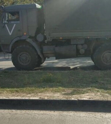 Движение военной техники России снова зафиксировали в Мариуполе. ФОТО