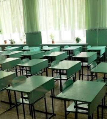 Обшукують та забороняють виходити: як триває навчання на окупованій частині Херсонщини