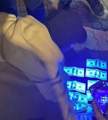У Дніпрі винуватці ДТП відібрали у потерпілого автомобіль та вимагали гроші