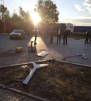В Крыму рядом с военным аэродромом &quot;Джанкой&quot; упал беспилотник (видео)