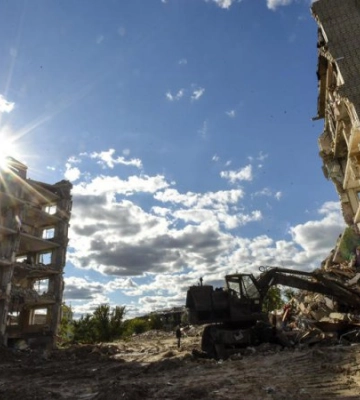 В Ізюмі відкрили проїзд до госпіталю та облаштували майданчик для “швидких”