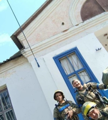 Десантники показали, как уничтожали врага во время контрнаступления на Харьковщине