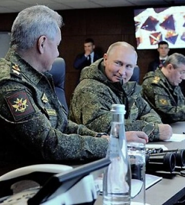 Вину за провал под Харьковом пытаются переложить с Путина на военных РФ — CNN