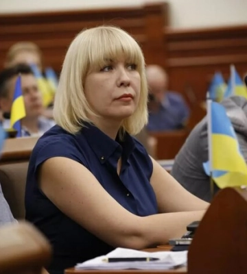 Депутатка Київради заявила про спробу СБУ тиснути на неї Депутатка Київради заявила про спробу СБУ тиснути на неї