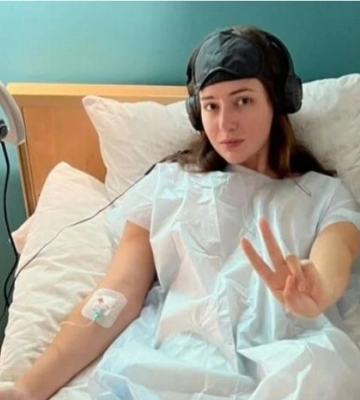 Прикута до ліжка актриса Тишкевич наваживалася на експериментальне лікування в українскому селі