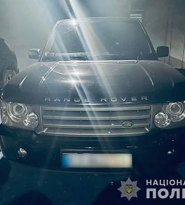 «Попросив покататися». У Луцьку шахрай, якого за крадіжку Land Rover посадили на 7,5 року, подав апеляцію