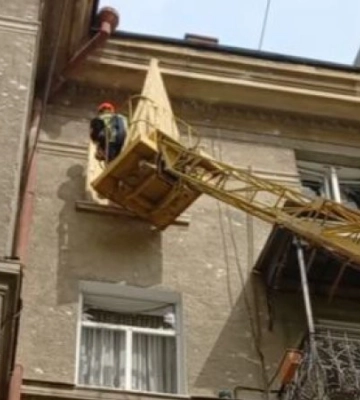 Нічні обстріли Миколаєва: окупанти пошкодили три багатоповерхівки