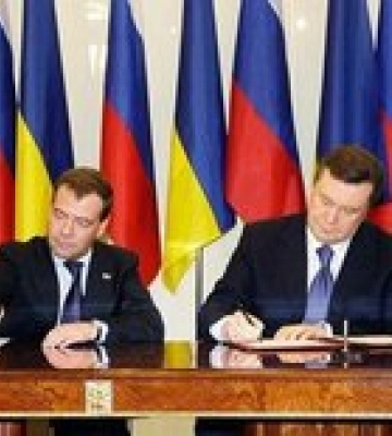 Харьковские соглашения. Суд разрешил арест двух министров времен Януковича