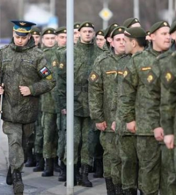 Недомобилизация россиян: враг пытается пополнить потери заключенными из Луганска и охранниками