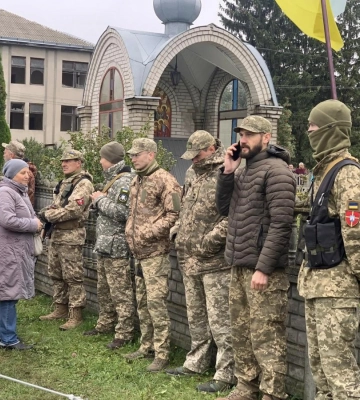 На Житомирщине активисты ПЦУ совершили попытку захватить храм УПЦ