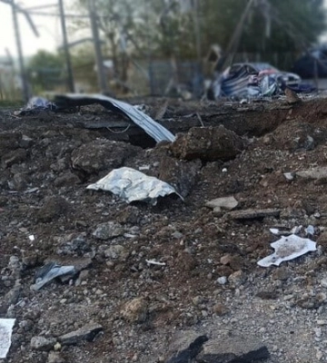 Поліція показала фото наслідків вчорашніх ракетних ударів по Запоріжжю та області