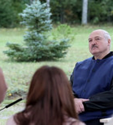 Лукашенко уверяет, что в Беларуси &quot;не будет никакой мобилизации&quot;