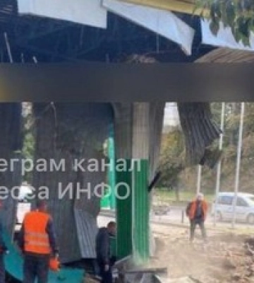 Враг нанес удар по Одессе - над городом заметили дроны-камикадзе: фото и видео