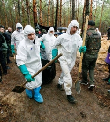 В Изюме закончили эксгумацию убитых украинцев - ОВА