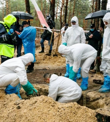 Поліція виявила ще три місця масових поховань у Харківській області