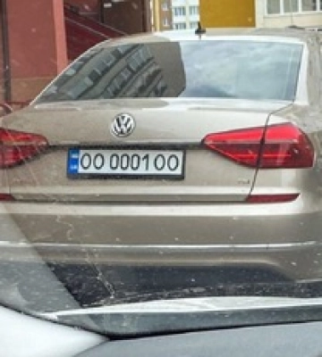 В Одессе заметили обычное авто с одним из самых &quot;крутых&quot; номерных знаков в Украине: фото