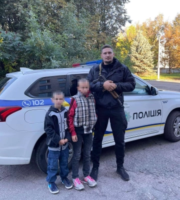 На Дніпропетровщині поліція повернула додому дітлахів