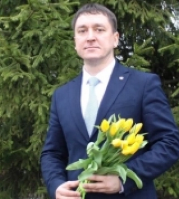 Начальник логістики Десантно-штурмових військ ЗСУ вручив подяку міському голові Сарн