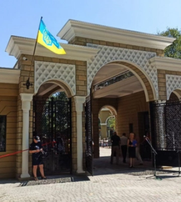 В Одесском зоопарке появился новый львятник