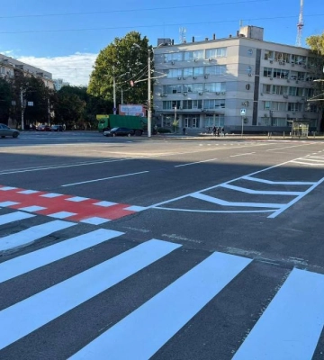 В Одессе облагородили один из самых масштабных перекрестков (фоторепортаж)