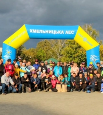 На Хмельниччині під час благодійного веломарафону зібрали понад ₴120 тисяч для ЗСУ