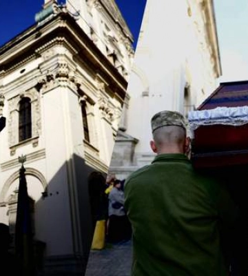 Во Львове простились с 5 Героями, которые пали в боях с российскими оккупантами