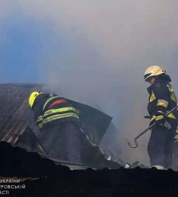 У Дніпрі у згорілому будинку знайшли труп чоловіка: відео