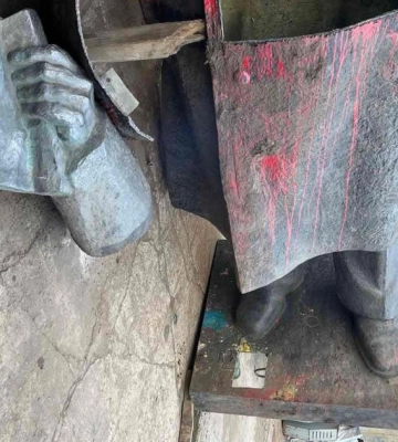 У Слов&#039;янську продали пам&#039;ятник леніну