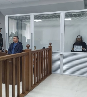 Натянул на голову повязку и бросался мылом в судей: луцкому террористу Кривошу объявили приговор