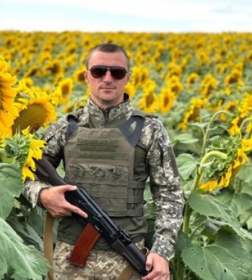 Депутат Закарпатської обласної ради Денис Ман закликав у свій день народження допомогти сім’ї загиблого побратима