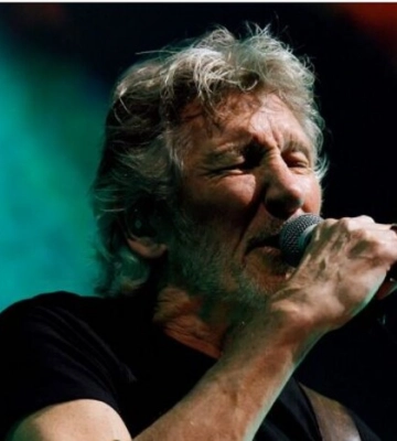 У Польщі скасовано концерт екслідера Pink Floyd, який посперечався із Зеленською