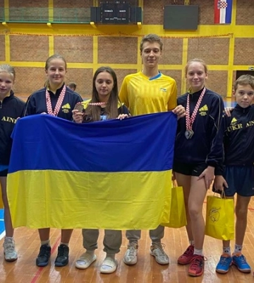 Спортсмени з Дніпра — переможці та призери міжнародного юнацького турніру з бадмінтону