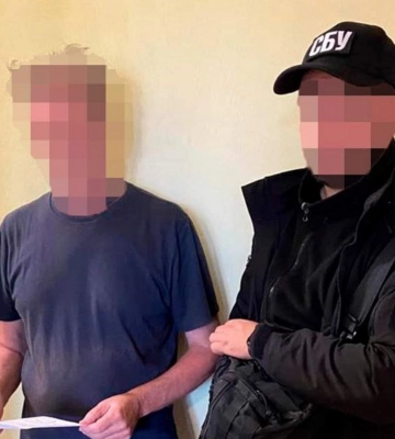 64-річного мешканця Ужгорода затримали за виправдовування злочинів росіян