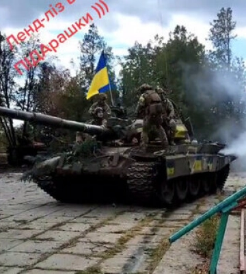 Захоплений українськими воїнами трофейний російський танк Т-62М. ВIДЕО