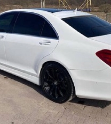 В Україні незвичайний Mercedes продають за $20 000: фото та &quot;секрет&quot; авто